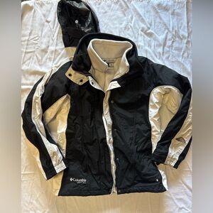 Columbia Men's Black and White Jacket
